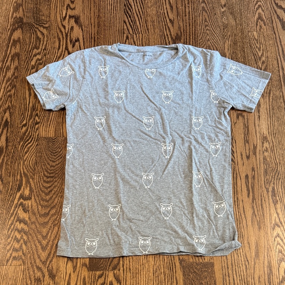 Gray Owl Print T-Shirt